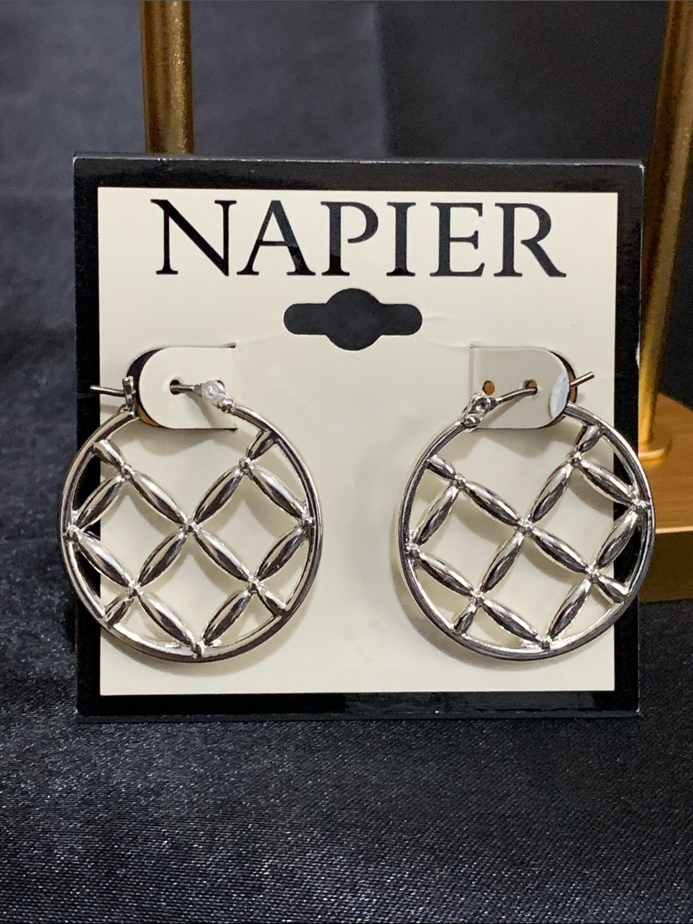 NWT Napier silver tone cut out earrings